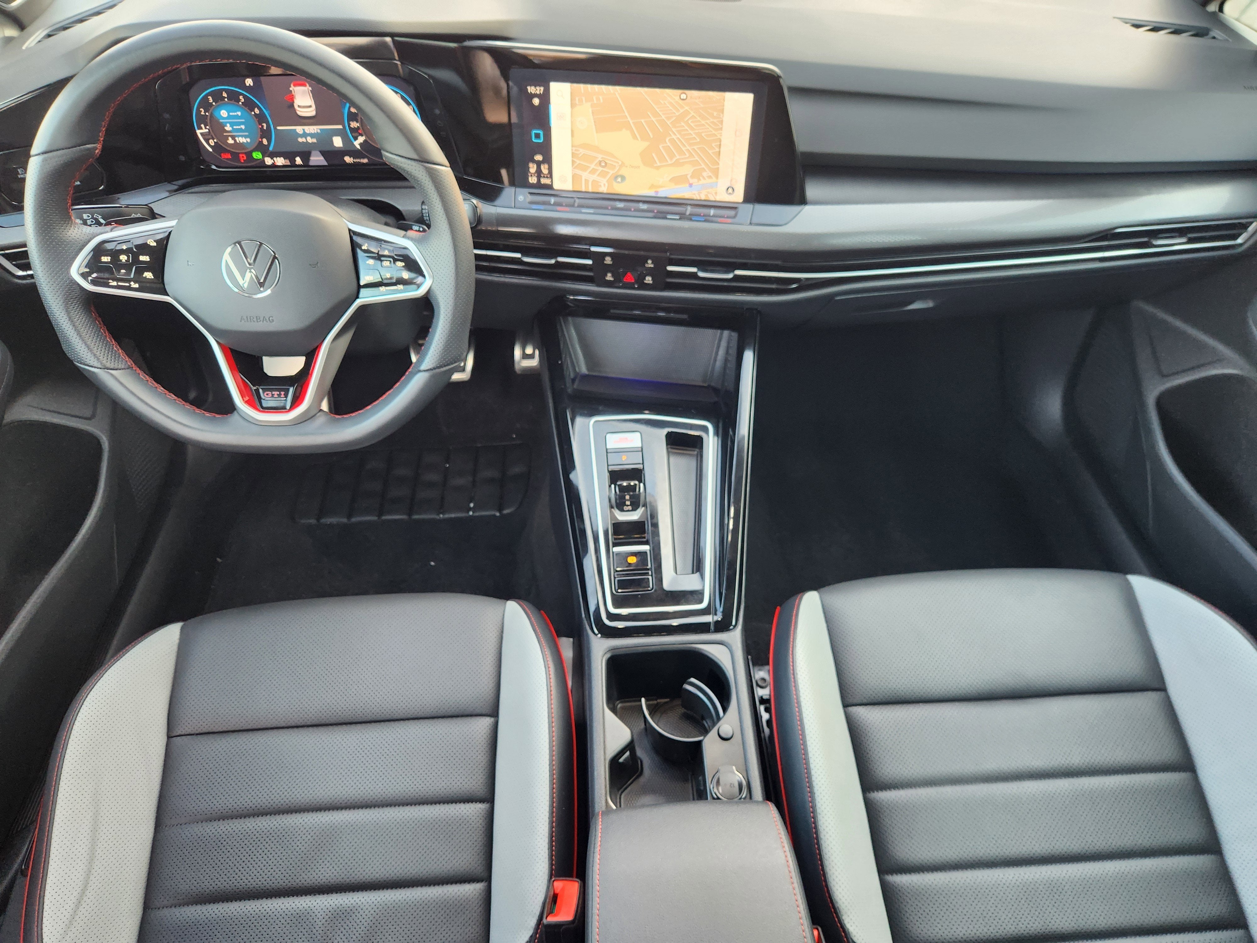 2024 Volkswagen Golf GTI Autobahn