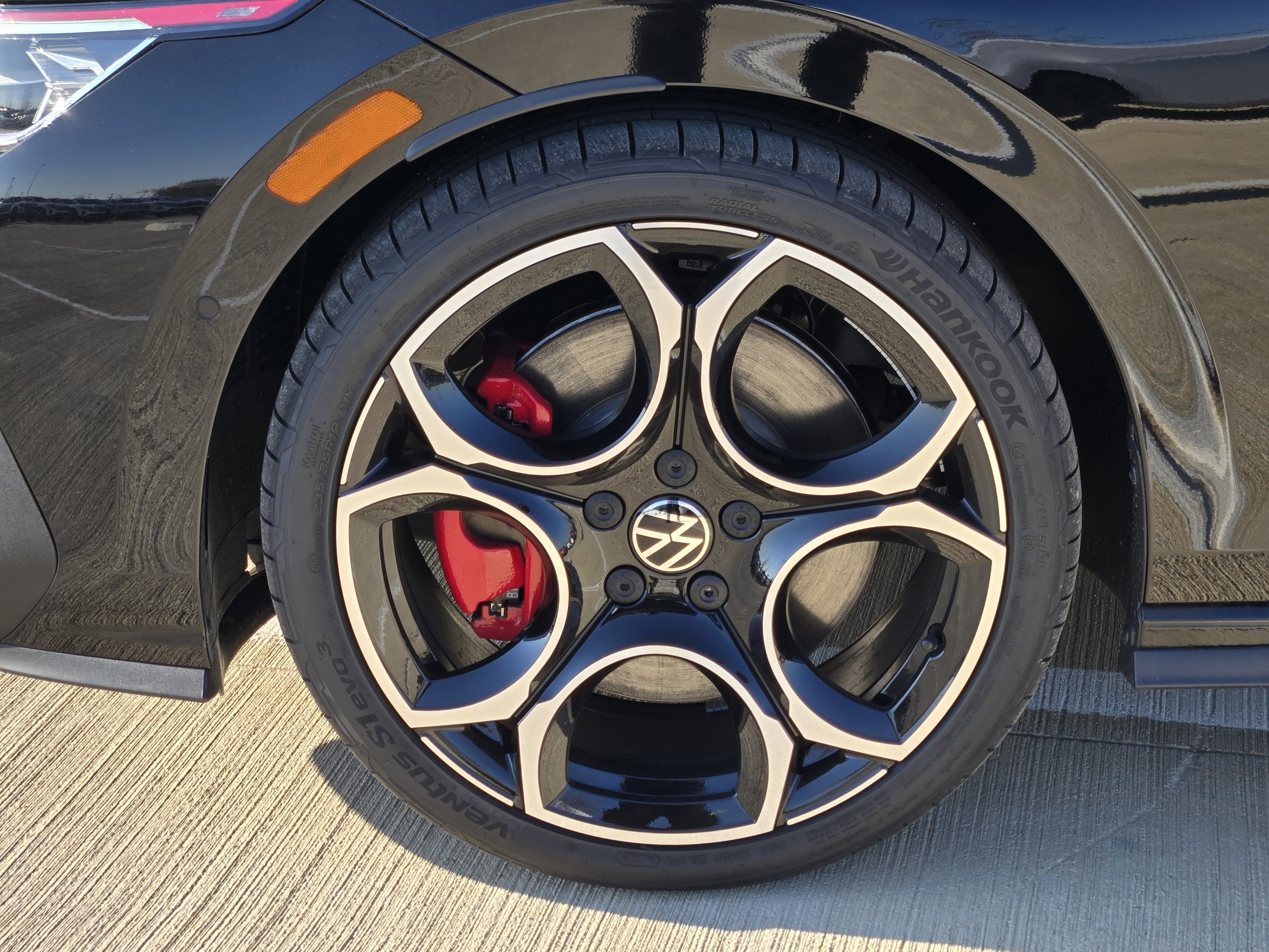 2026 Volkswagen Golf GTI Autobahn