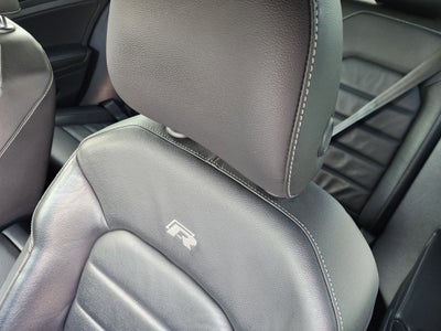 2017 Volkswagen Golf R DCC & Navigation 4Motion